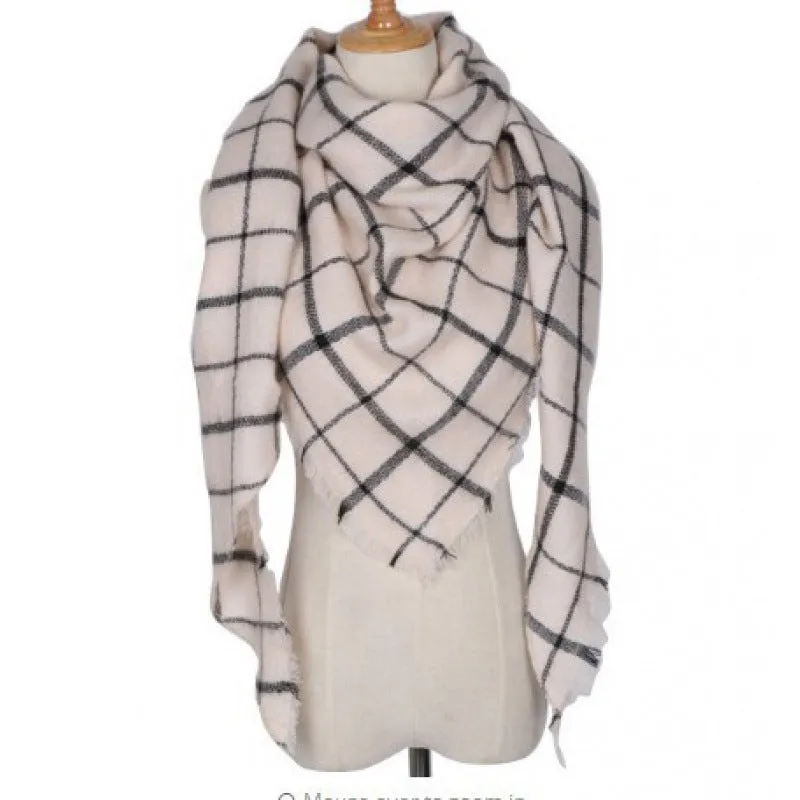 Chic Geometric Elegance: Women's Triangle Scarf