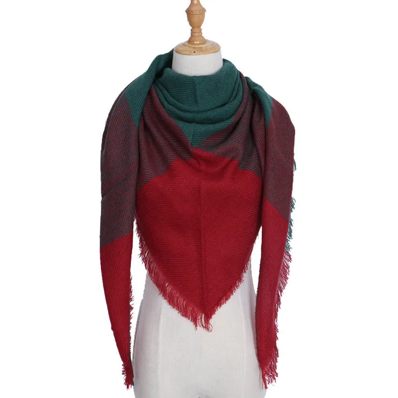 Chic Geometric Elegance: Women's Triangle Scarf