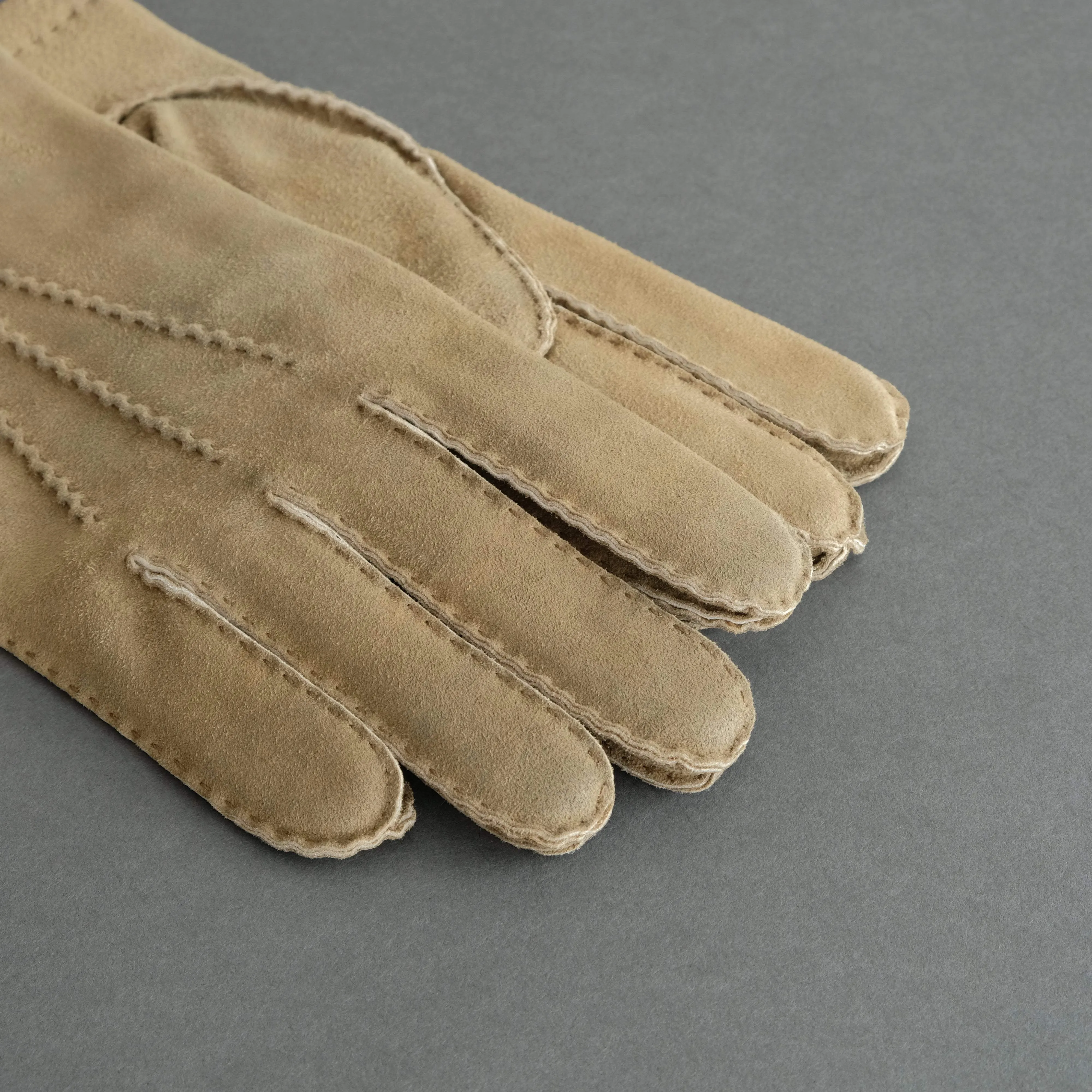 Gentlemen's Gloves from Beige Goatskin Lined with Cashmere