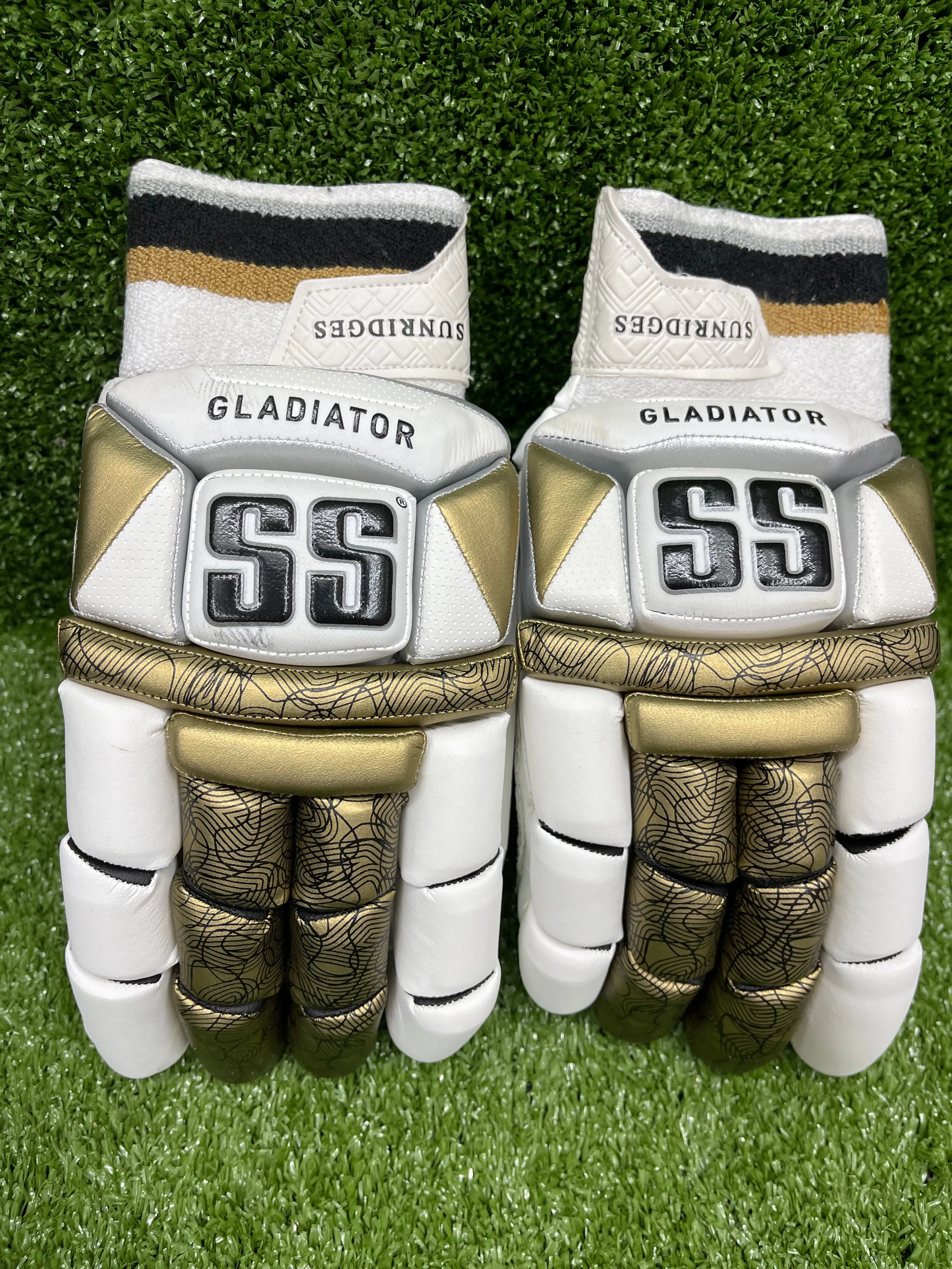 SS Gladiator Junior / Youth Cricket Batting Gloves