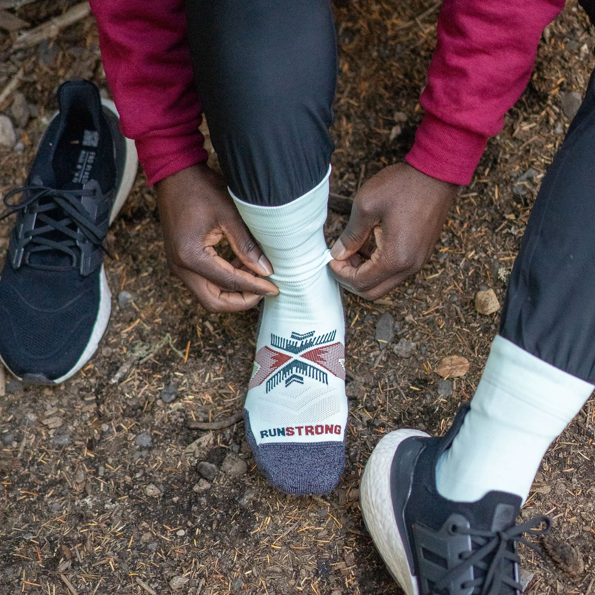 Upland Medium Weight Crew Running Sock